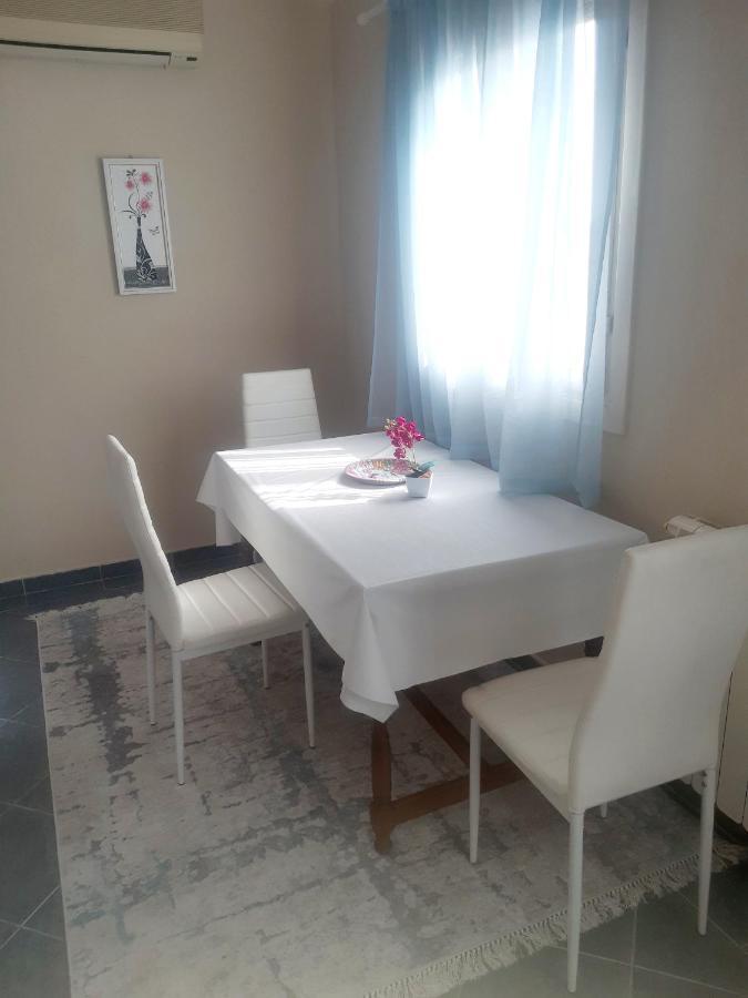 2 Bedroom Centre Apartment พอดโกริกา ภายนอก รูปภาพ
