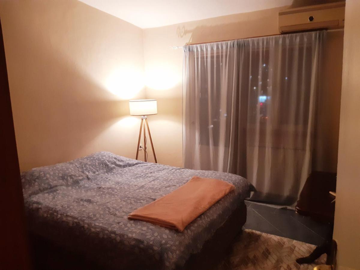 2 Bedroom Centre Apartment พอดโกริกา ภายนอก รูปภาพ